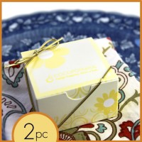 Wedding chocolate favors: your choice of 2 pieces of handmade chocolate truffles from our selection of all natural, handmade and gluten-free chocolate truffles.