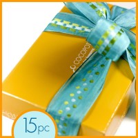 15 pieces of decadent chocolate truffles in a Cocopotamus chocolate gift box.  All Cocopotamus chocolate truffles are handmade, all natural and gluten-free.
(ribbon shown not included)