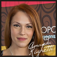 Amanda Righetti with Cocopotamus Chocolate at the Golden Globes Amanda Righetti, chocolate, truffles, gluten free, celebrities
